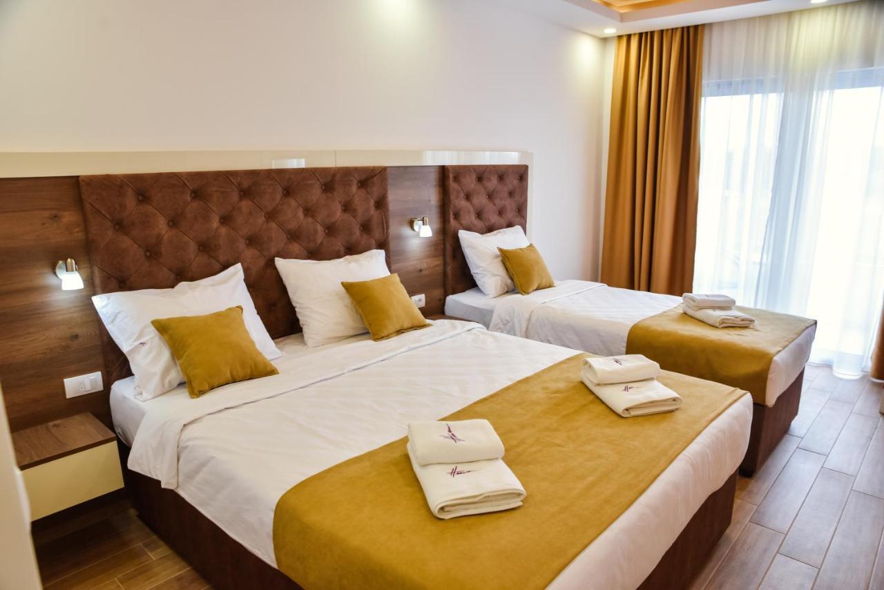 Hotel Heaven Lux Ulcinj Esterno foto