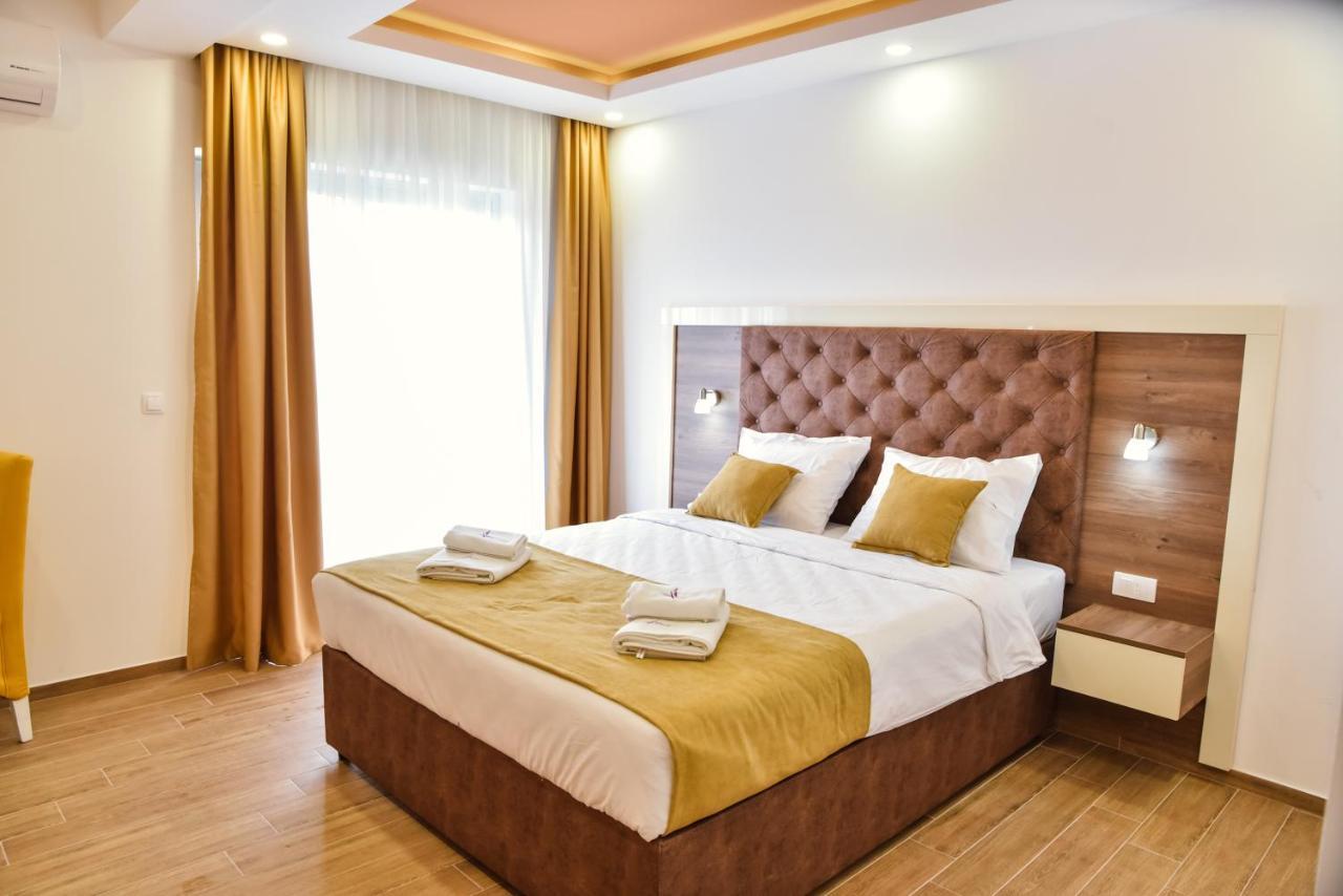 Hotel Heaven Lux Ulcinj Esterno foto