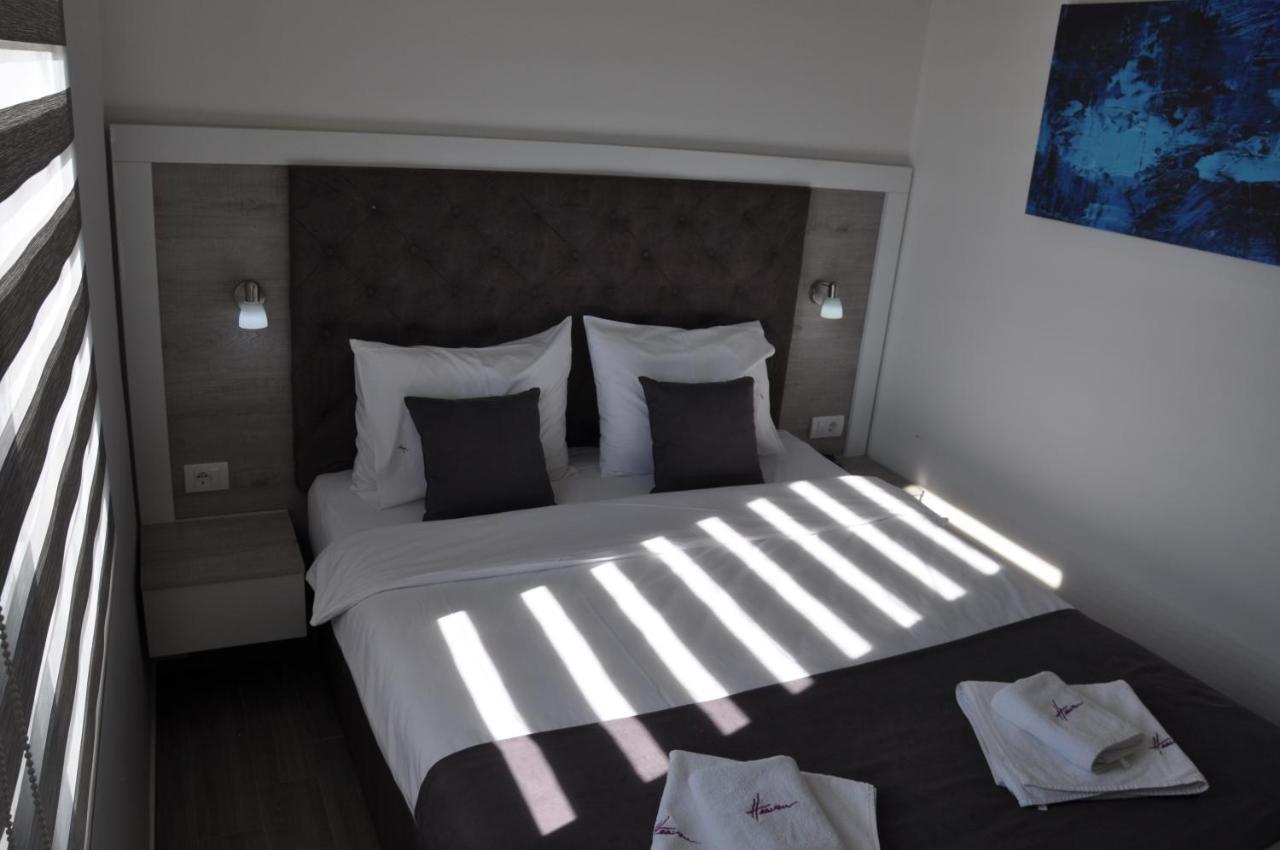 Hotel Heaven Lux Ulcinj Esterno foto